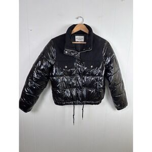 Ashley Vintage Charm‎ Women's Shiny Black Cropped Puffer Jacket Size Medium